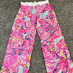 Lilly Pulitzer Kids Casual Bottoms - Pink and Blue Floral